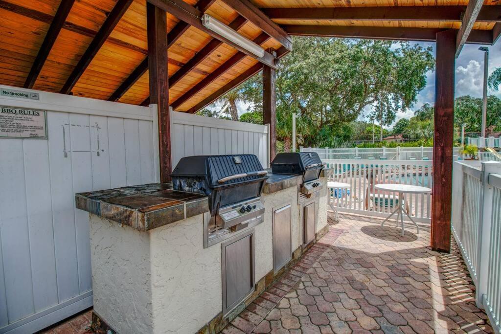 Апартаменты Minutes To Anna Maria Island Брадентон Экстерьер фото